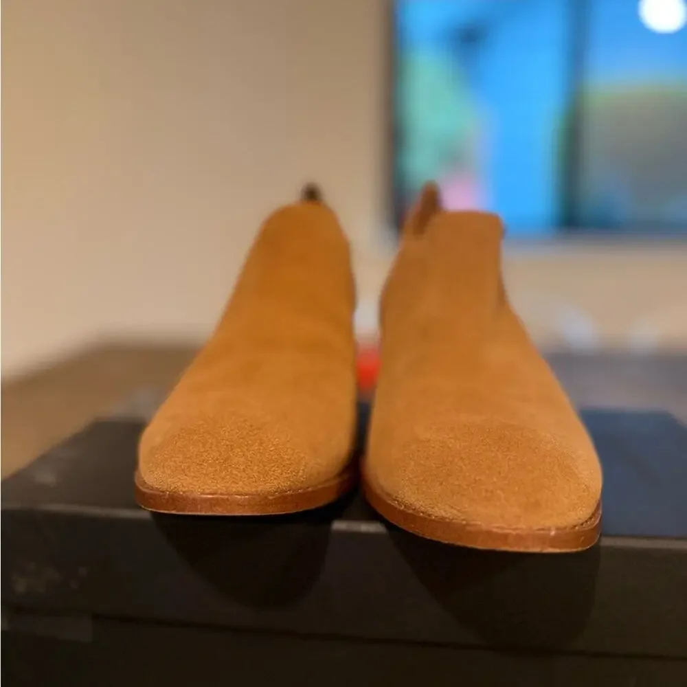 Coach Devin Bootie – Tan Suede Low Ankle Boots Size 7